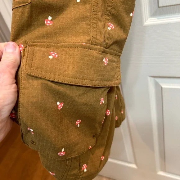 Duluth Trading Co Brown Mushroom Print Women's short Overalls - Picture 5 of 5